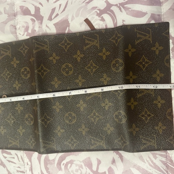 Louis Vuitton Brown Monogram Wallet folding with a snap closure - Picture 9 of 10